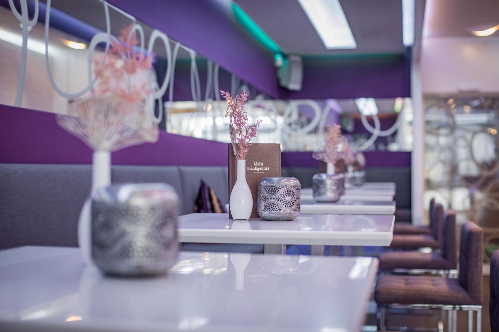 Iris Porsche Hotel & Restaurant Мондзее Екстериор снимка