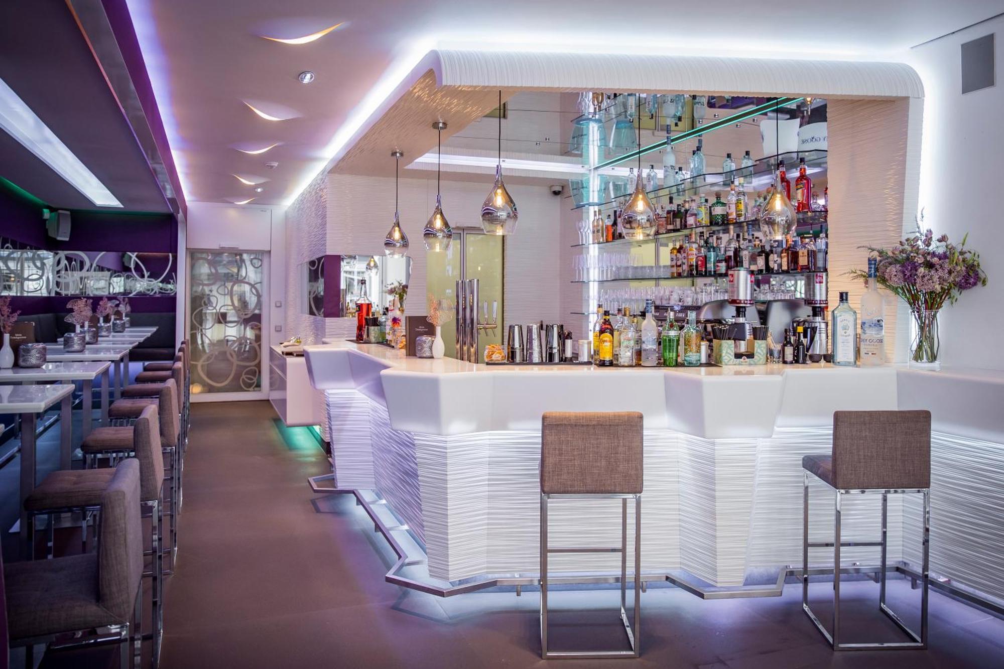 Iris Porsche Hotel & Restaurant Мондзее Екстериор снимка