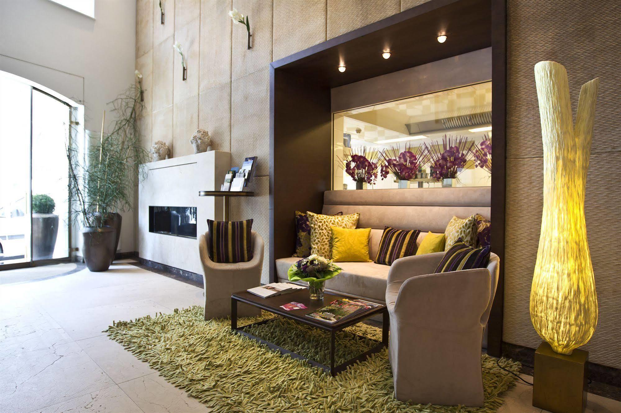 Iris Porsche Hotel & Restaurant Мондзее Екстериор снимка